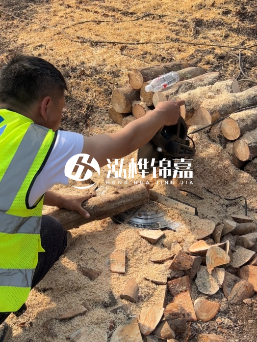 松木樁尾徑測量從哪個位置開始算？尾徑粗細(xì)不勻影響打樁質(zhì)量嗎？